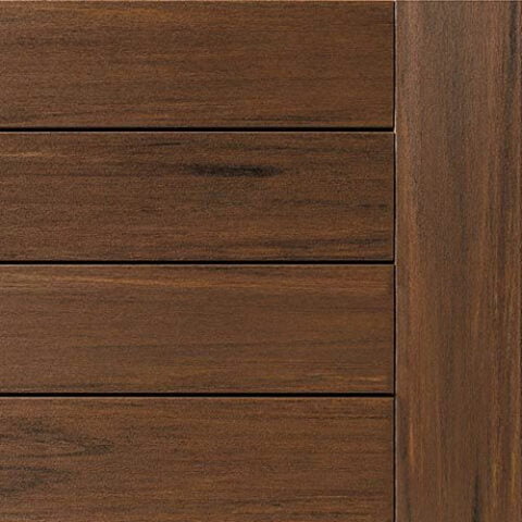 Azek vintage couleur mahogany.