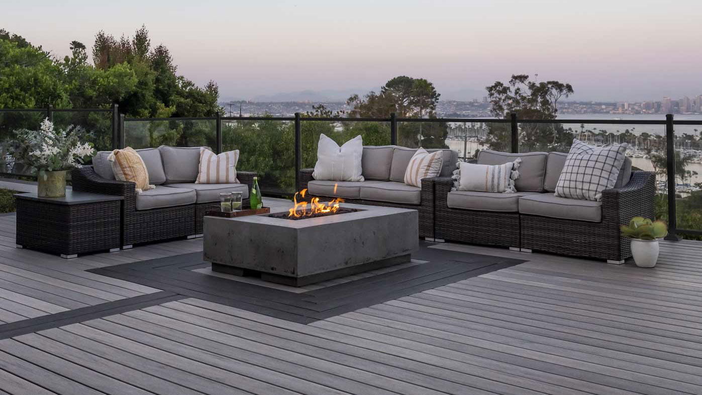 Terrasse en timbertech legacy couleur ashwood espresso.